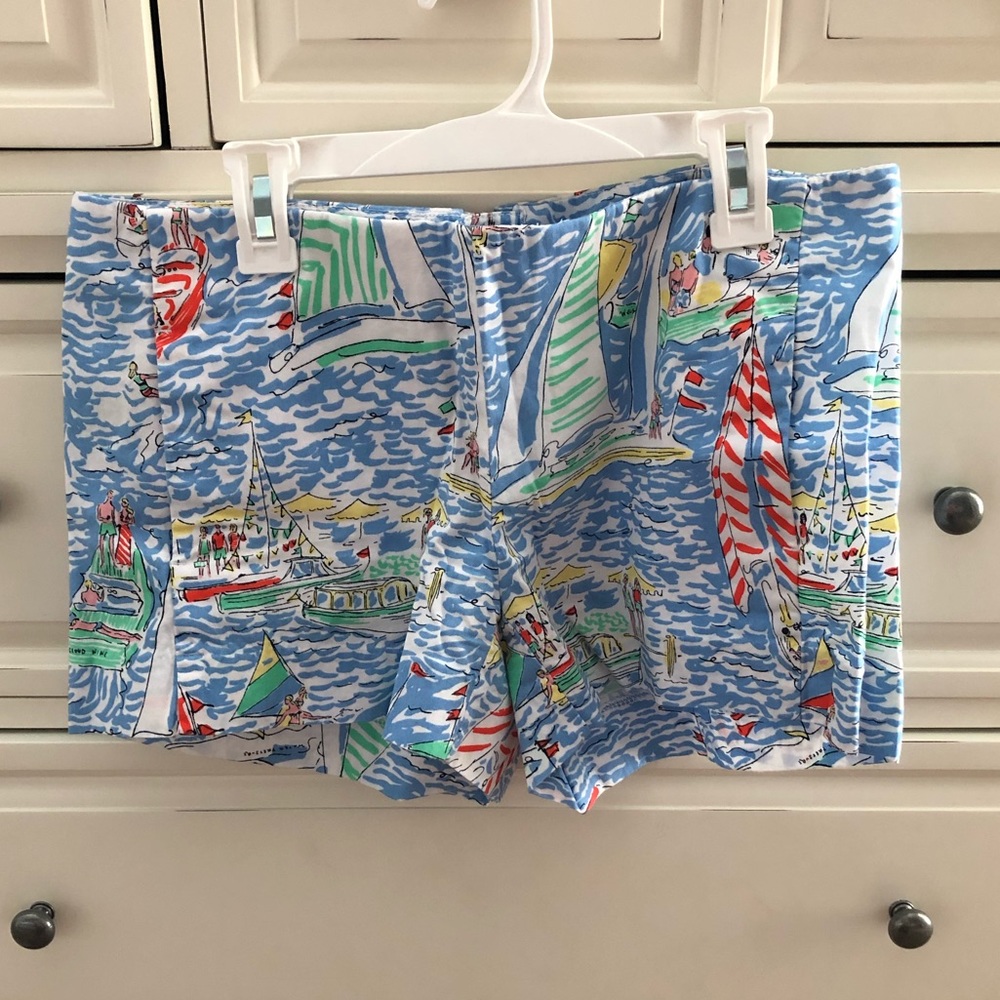Lilly Pulitzer shorts size 2